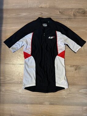 Louis Garneau Cycling Jersey / Utility Performance Shirt